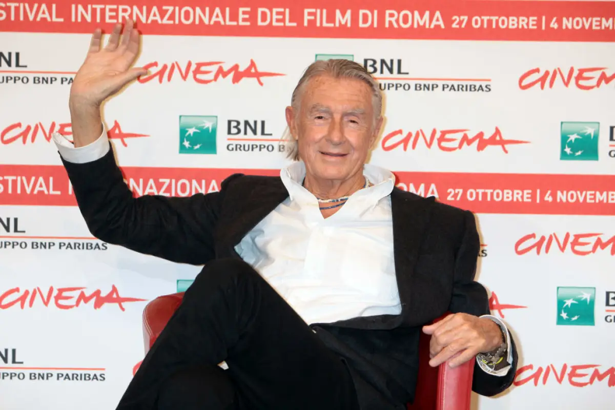 Joel Schumacher