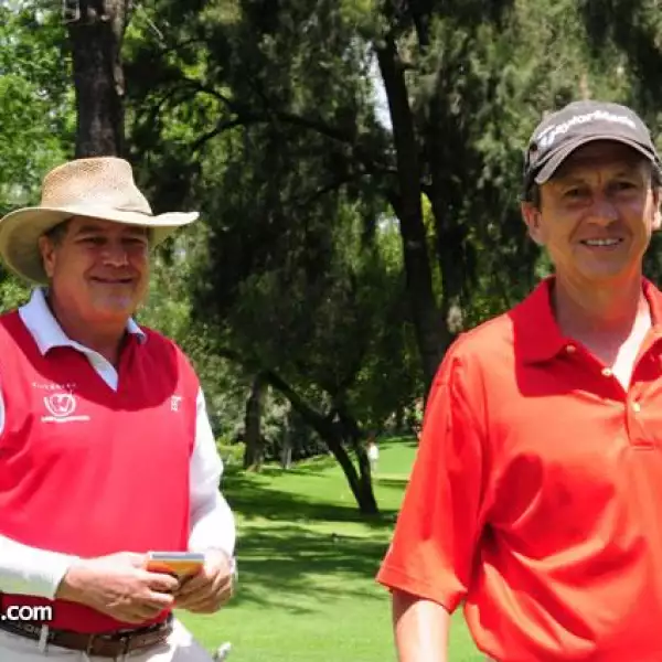 Javier Álvarez Bermejillo,Ernesto Urrea