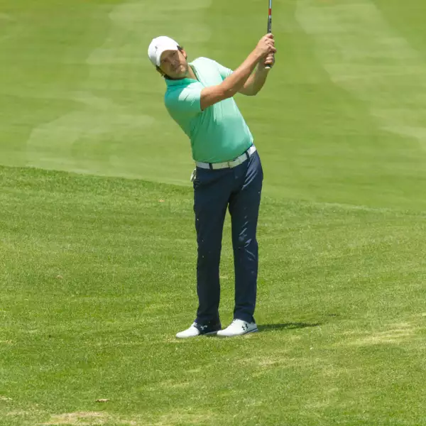 Primer torneo de masters de golf by Maestro Dobel