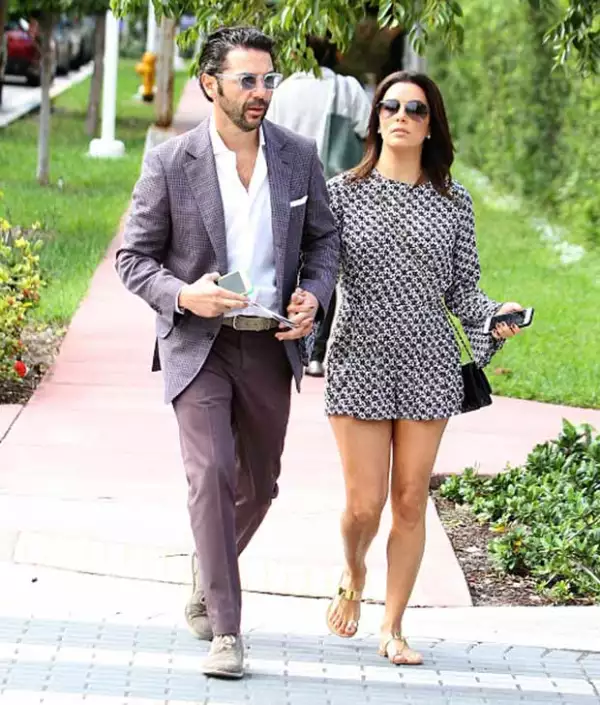 La pareja ha sido vista divirtiéndose en Colombia, tierra natal de Eva, quien desmintió la probabilidad de boda.