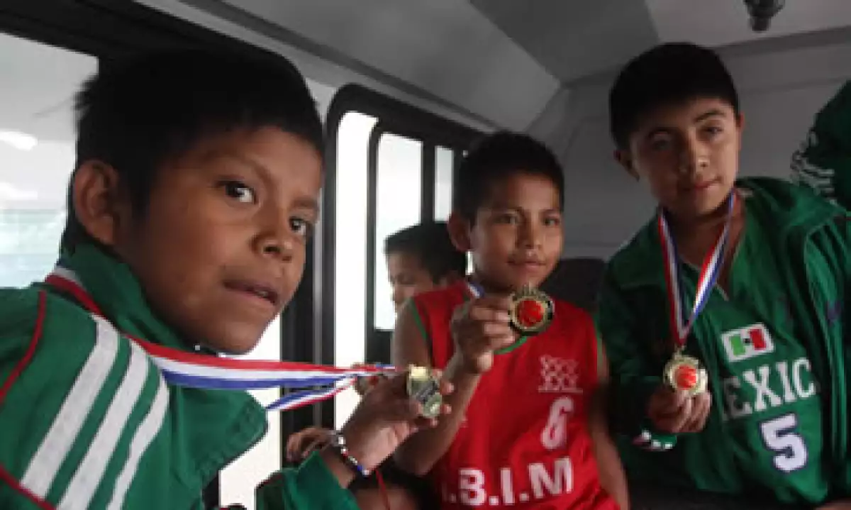 El equipo de los niños triquis siempre sale a la cancha con una mentalidad ganadora. (Foto: Especial)
