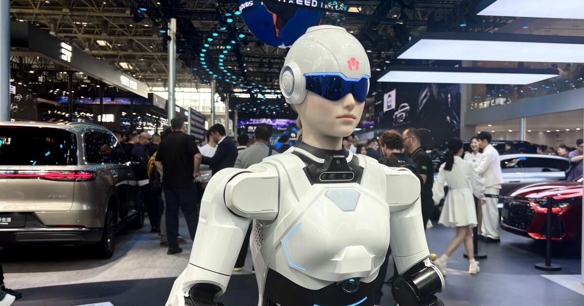 China: Automotrices apuestan por robots en Auto China 2026
