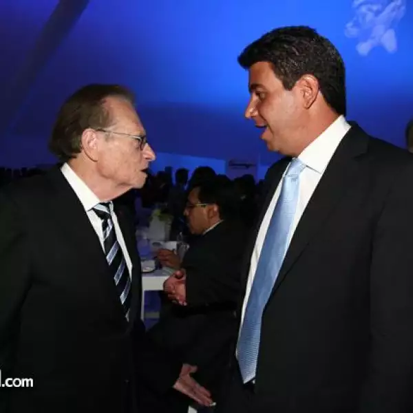 Larry King,Arturo Elías Ayub