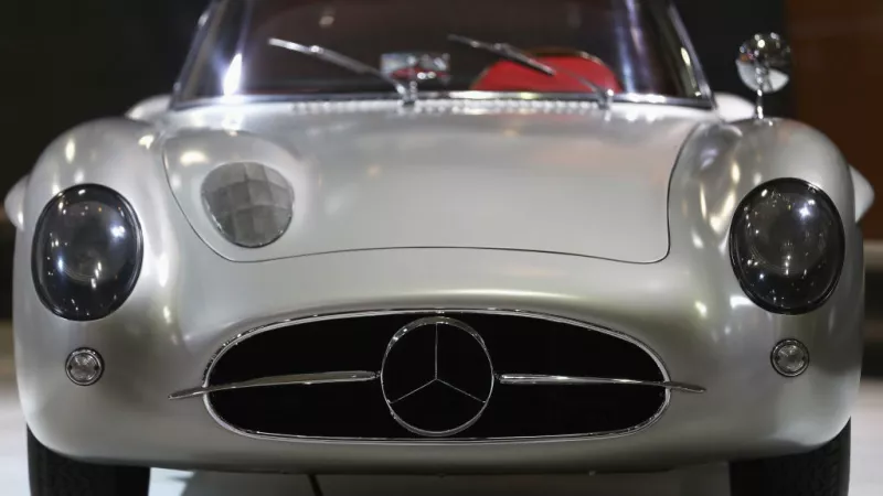 Mercedes Coupé 300 SLR