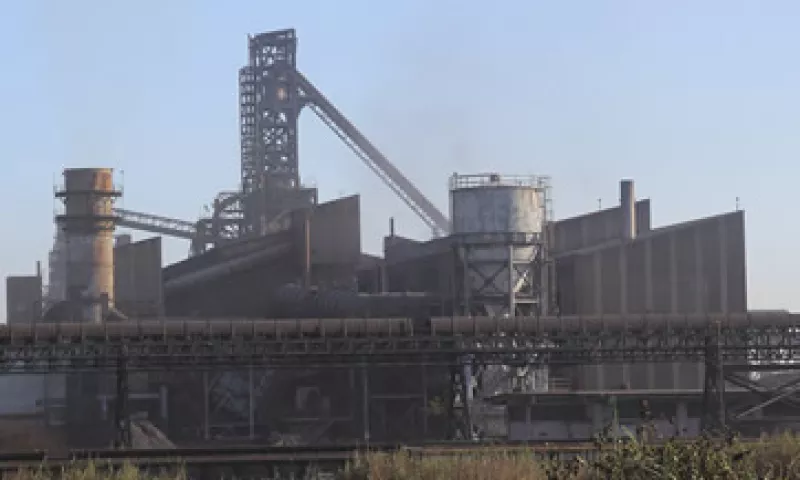 Las empresas mexicanas han anunciado recortes de miles de puestos de trabajo por la crisis de importación de metales chinos. (Foto: Cuartoscuro)