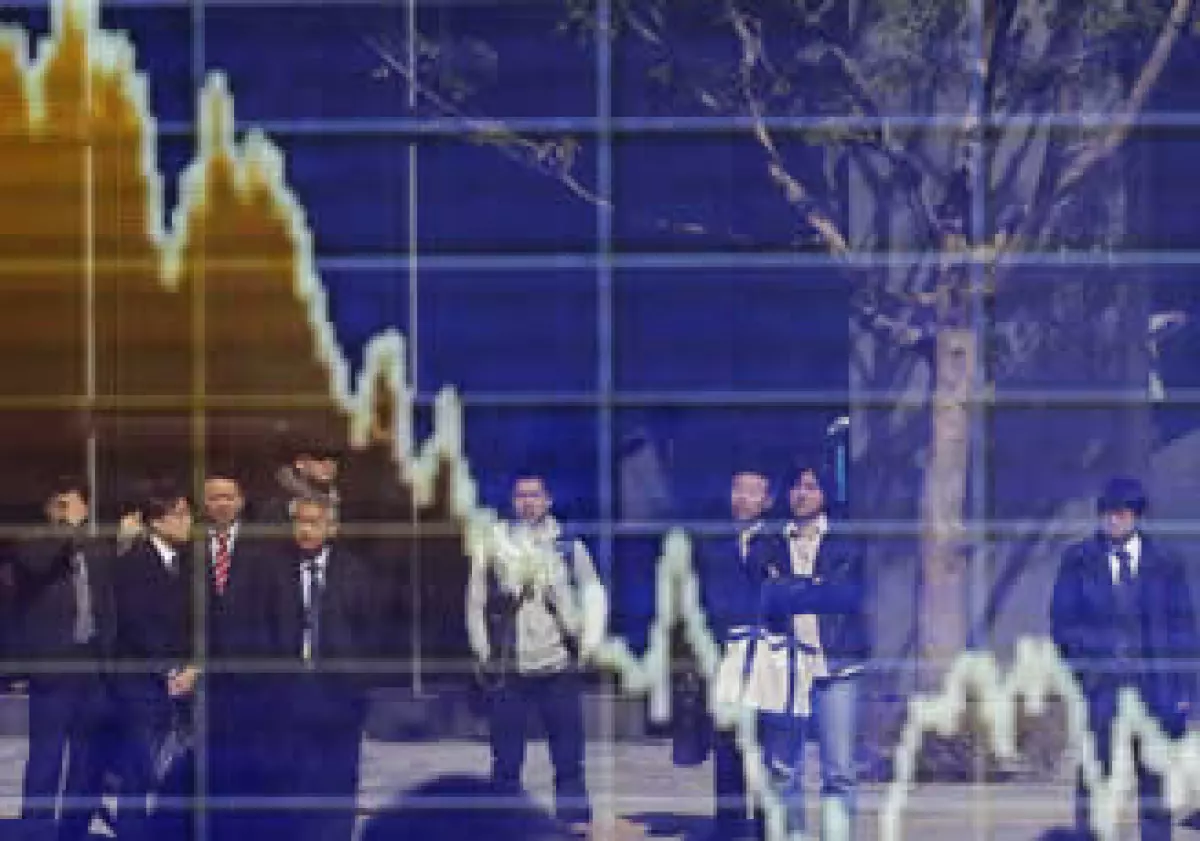 Algunos analistas predicen un desplome cuando comiencen las transacciones el lunes en la Bolsa de Tokio. (Foto: Reuters)