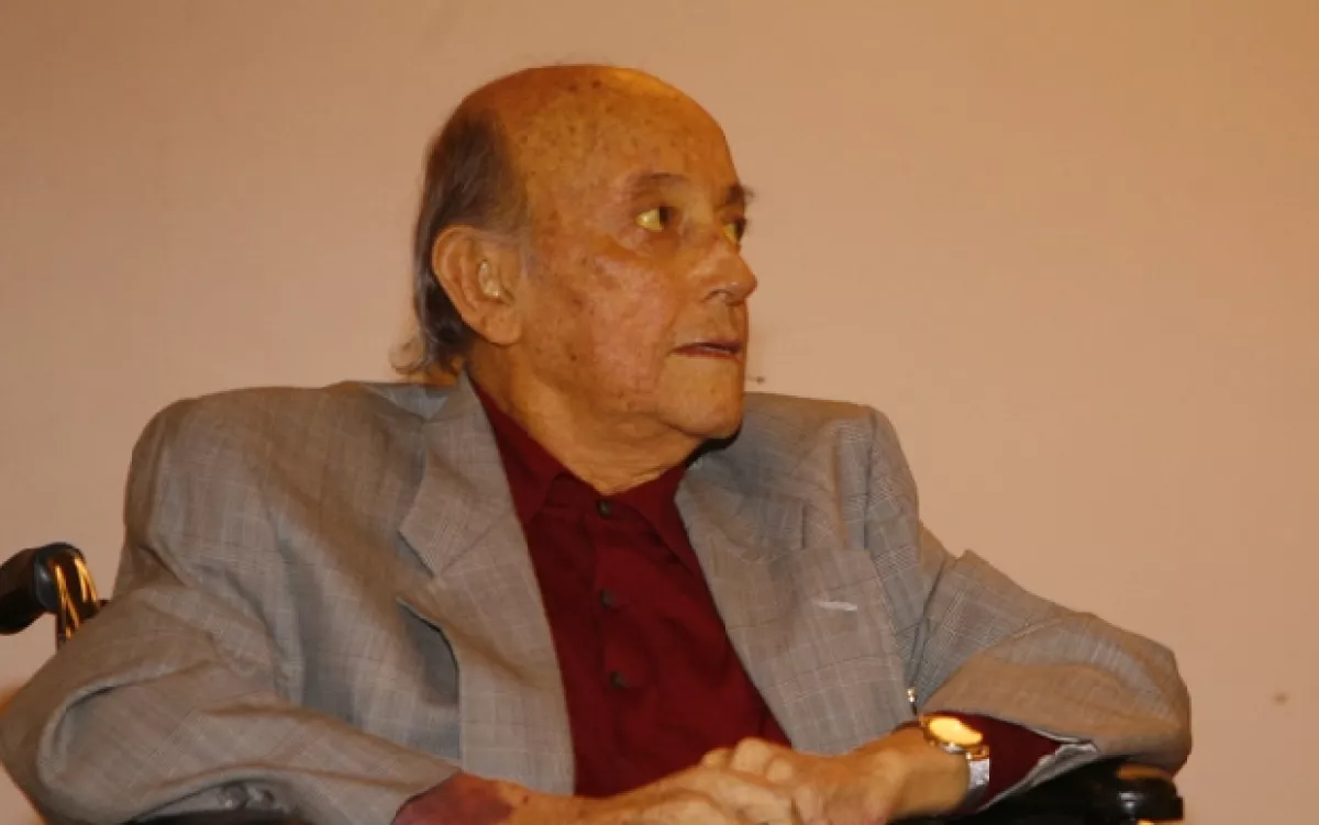 El escritor padecía cáncer.