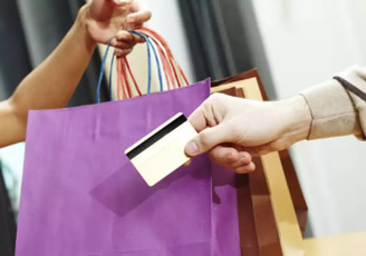 Especialistas consideraban que el comercio al menudeo crecería 3.8% en diciembre. (Foto: Photos to go)