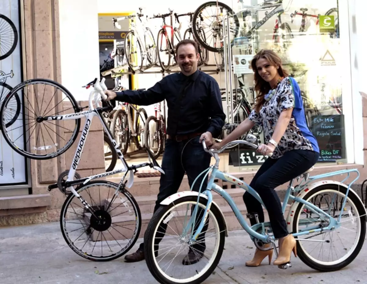 Guillermo y Regina aseguran que más que un servicio, ofrecen un estilo de vida con su nuevo concepto de store.