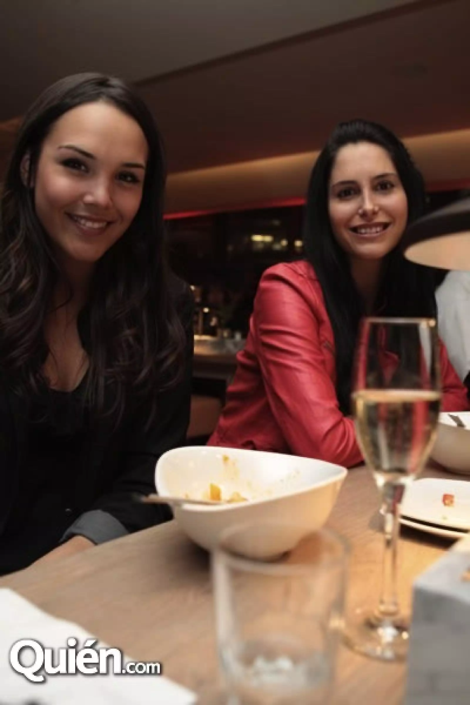 Alexandra Ivanisevic,Paula Gómez