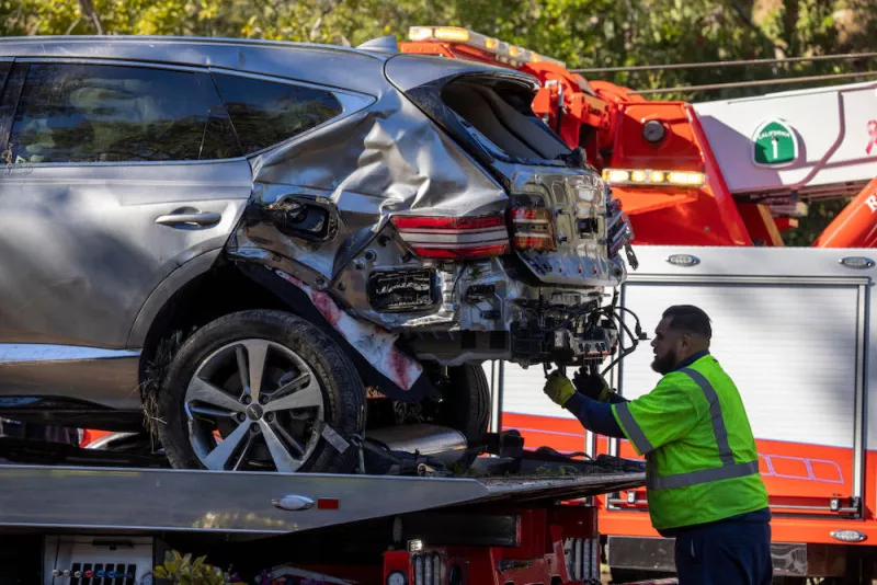 Tiger Woods Injured In Rollover Car Crash