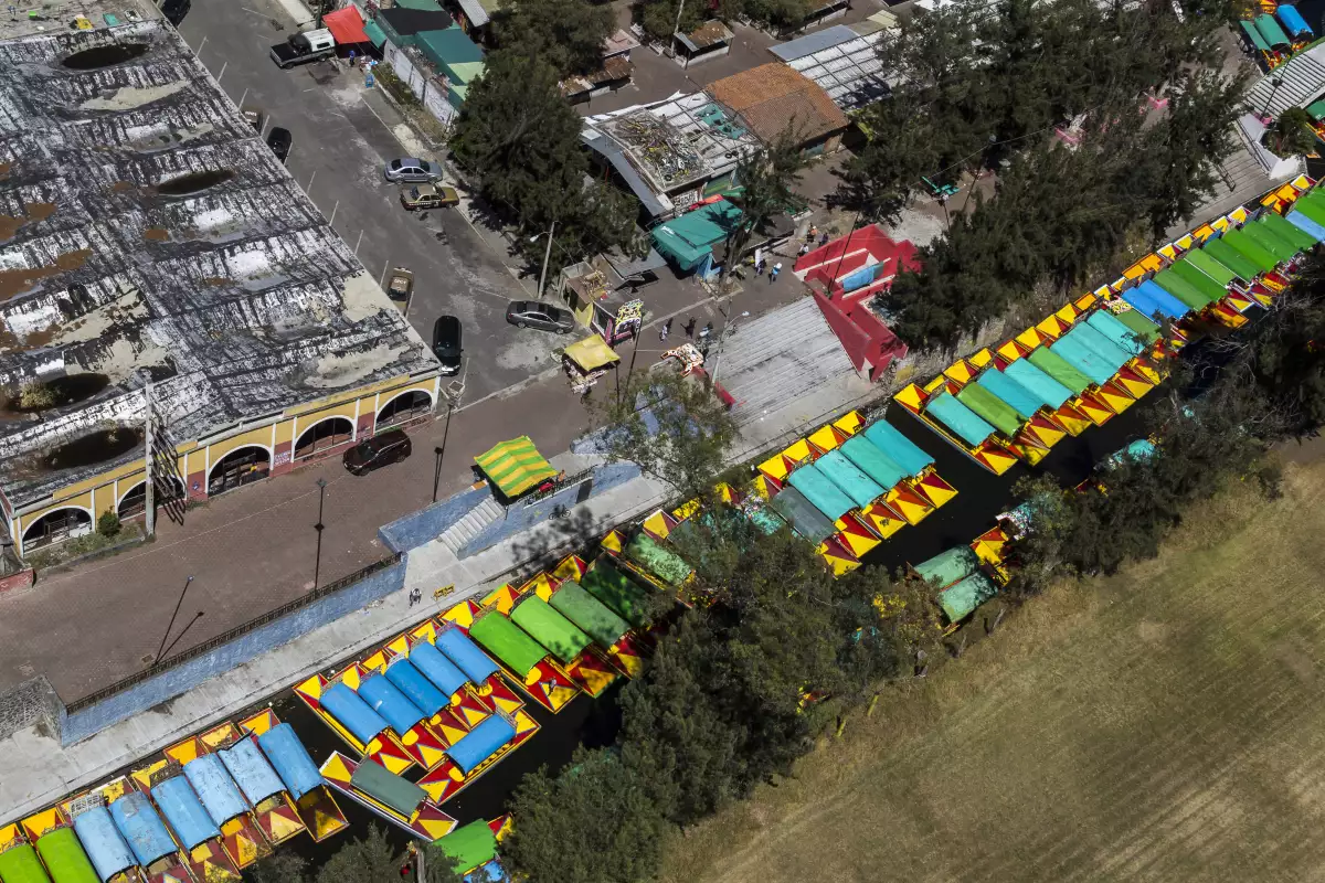 Xochimilco sin banquetas