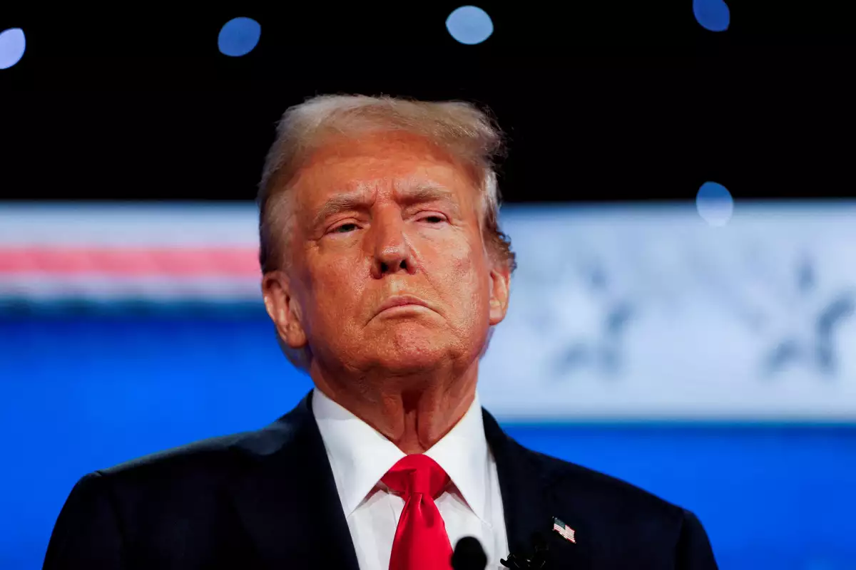El candidato presidencial republicano y expresidente de los Estados Unidos, Donald Trump, asiste al primer debate presidencial organizado por CNN en Atlanta, Georgia, EE. UU., el 27 de junio de 2024