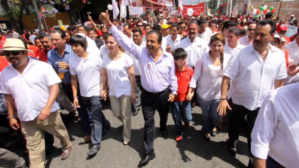 Eviel Pérez Magaña rindió protesta como candidato del PRI a la gubernatura de Oaxaca el 11 de abril