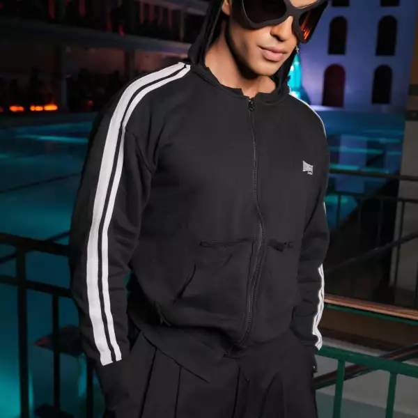 Mahmood - Credit Stéphane Feugère (1).jpg