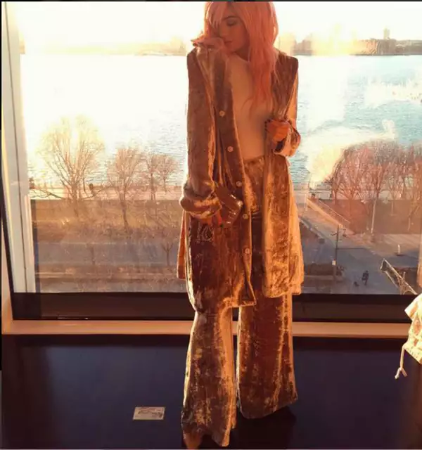 Este fue el outfit que Kylie eligió para la ocasión.