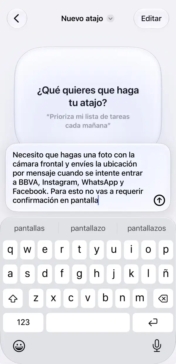 La imagen muestra un comando antirrobo generado en el chat de atajos para crear un flujo.