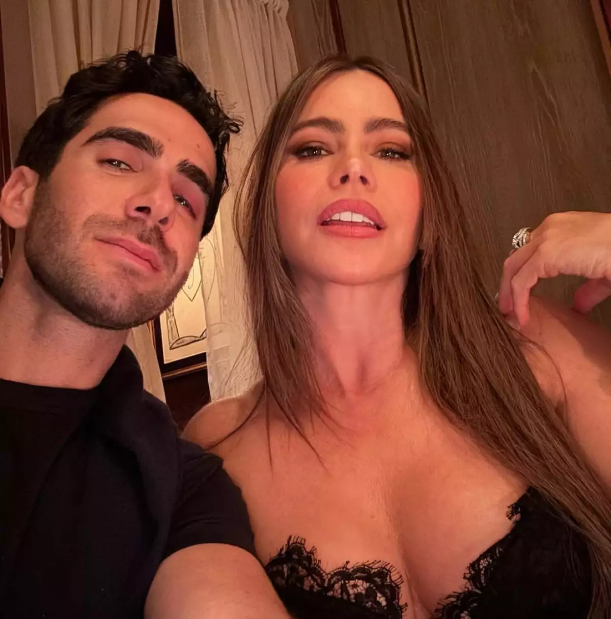 sofia-vergara-y-douglas-chabbott-son-novios.jpg