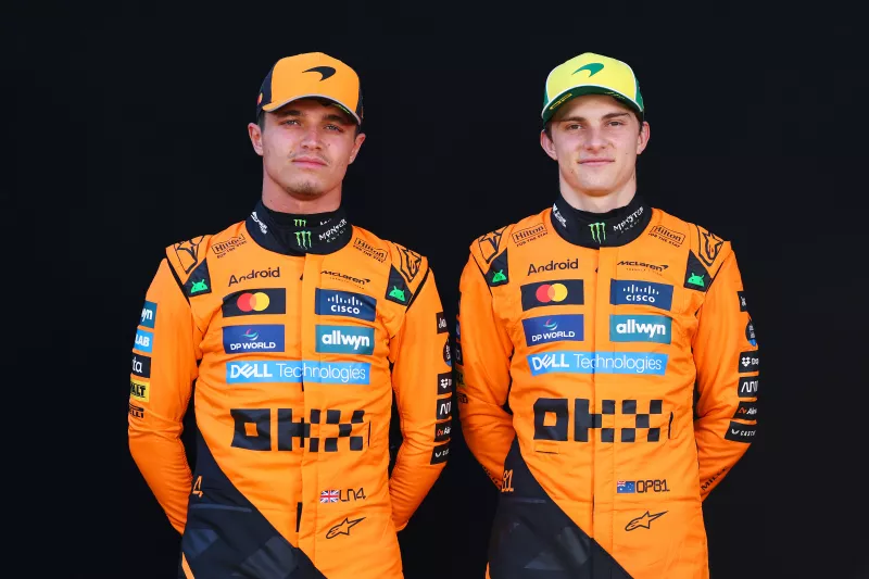 “Habrá conversaciones serias”, dice Stella tras choque entre Norris y Piastri
