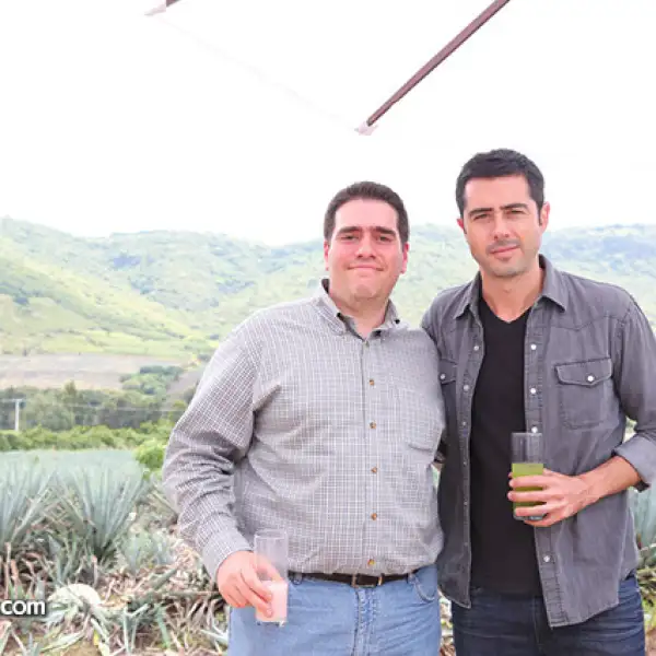 Yovan Galico y Carlos Yazpik