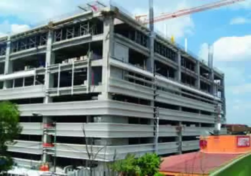 El valor de la obra contratada por sector público incrementó 53.5%. (Foto: Cortesía Wal-Mart México)