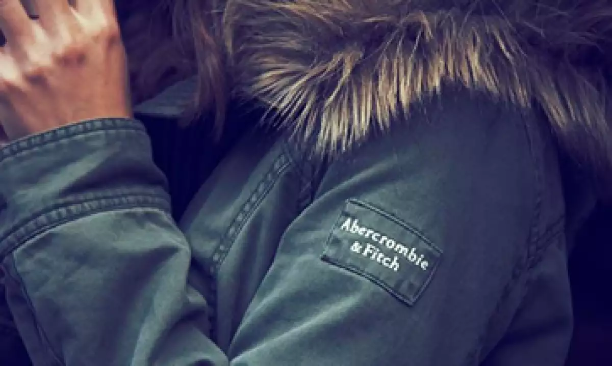 La primera tienda que se abrirá será bajo la marca Hollister, y después será la de Abercrombie. (Foto: Tomada de twitter.com/Abercrombie )