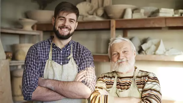 Las familias no suelen preguntar a la siguiente generación si quieren hacerse cargo de la empresa.