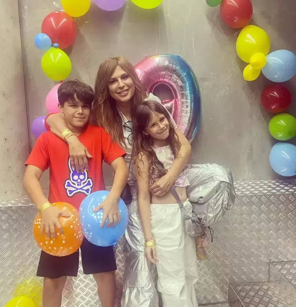 Raquel Perera y Dylan y Alma, hijos de Alejandro Sanz