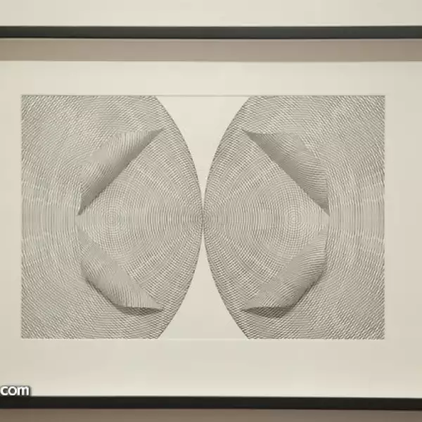 Exposición Tridicromías