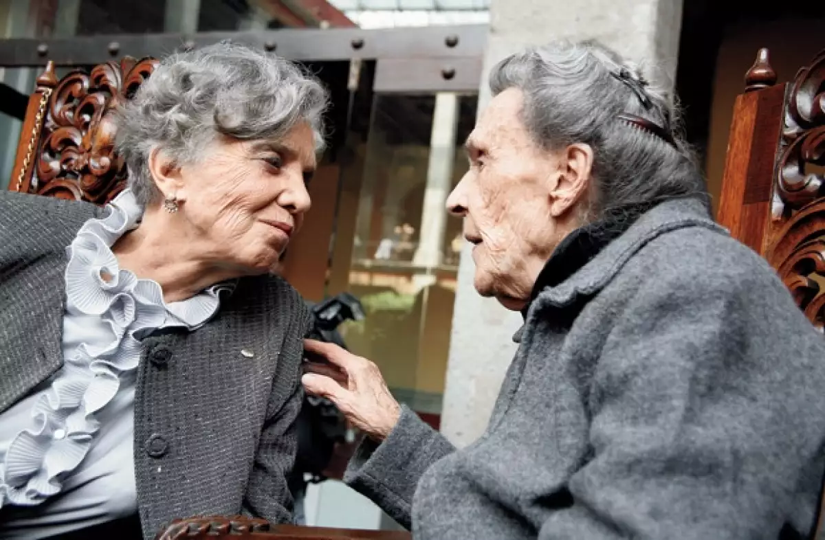 La noche de este miércoles la pintora falleció víctima de una neumonía a sus 94 años de edad.