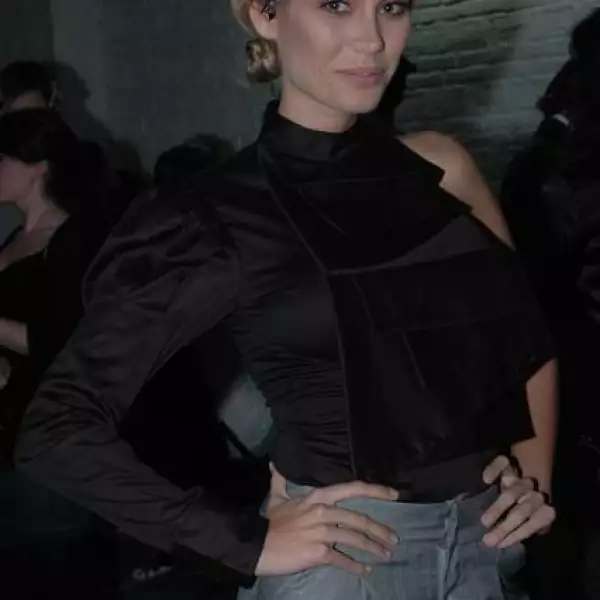 Desfile Julia y Renata