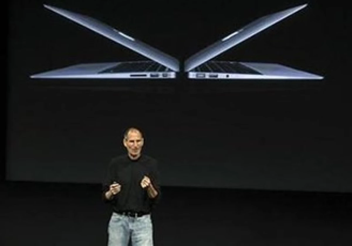 La empresa comandada por Steve Jobs es la segunda de mayor valor de mercado en EU. (Foto: Reuters)