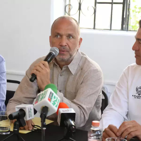 Carlos Couturier (15).jpg