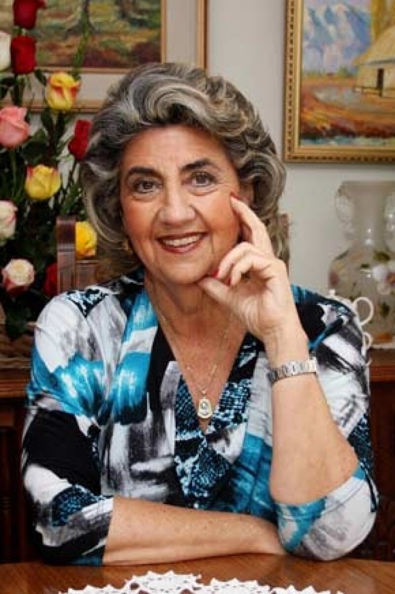 Virginia Reginato, alcaldesa de Viña del Mar, ha pedido que se reconsidere la participación de Lucero en el evento.
