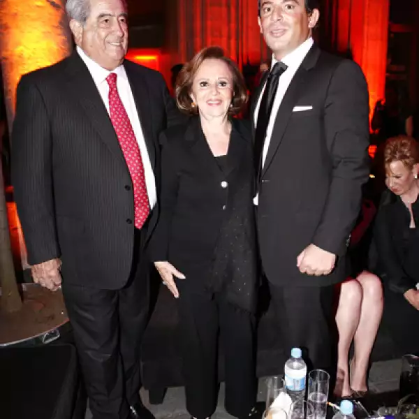 Eugenio López, Isabel de López y Eugenio López