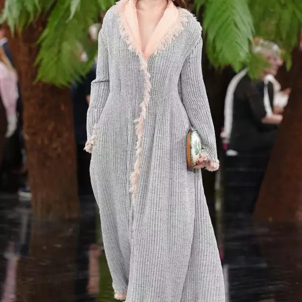 Christian Dior HC F26 050.jpg