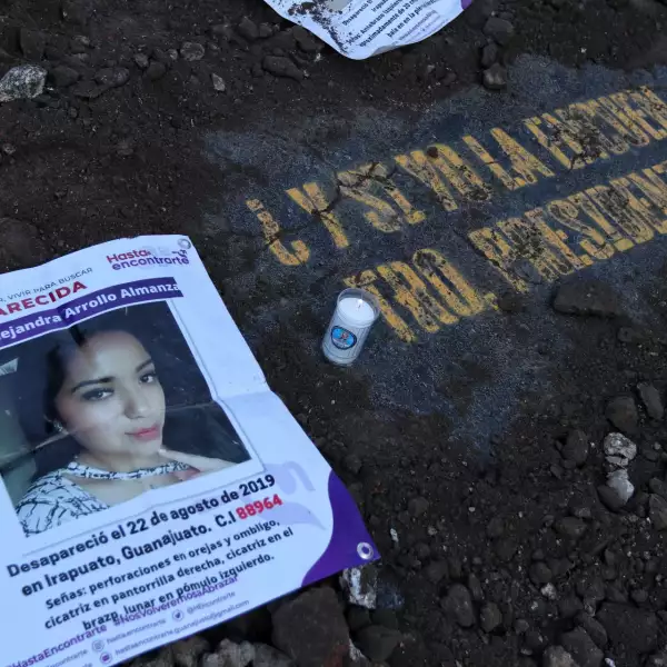 Fosas clandestinas en palacio nacional