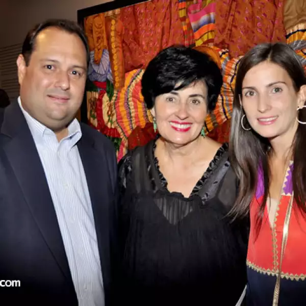 Federico Cruz, Lolita de la Garza de Benítez y Andrea Escamilla de Cruz