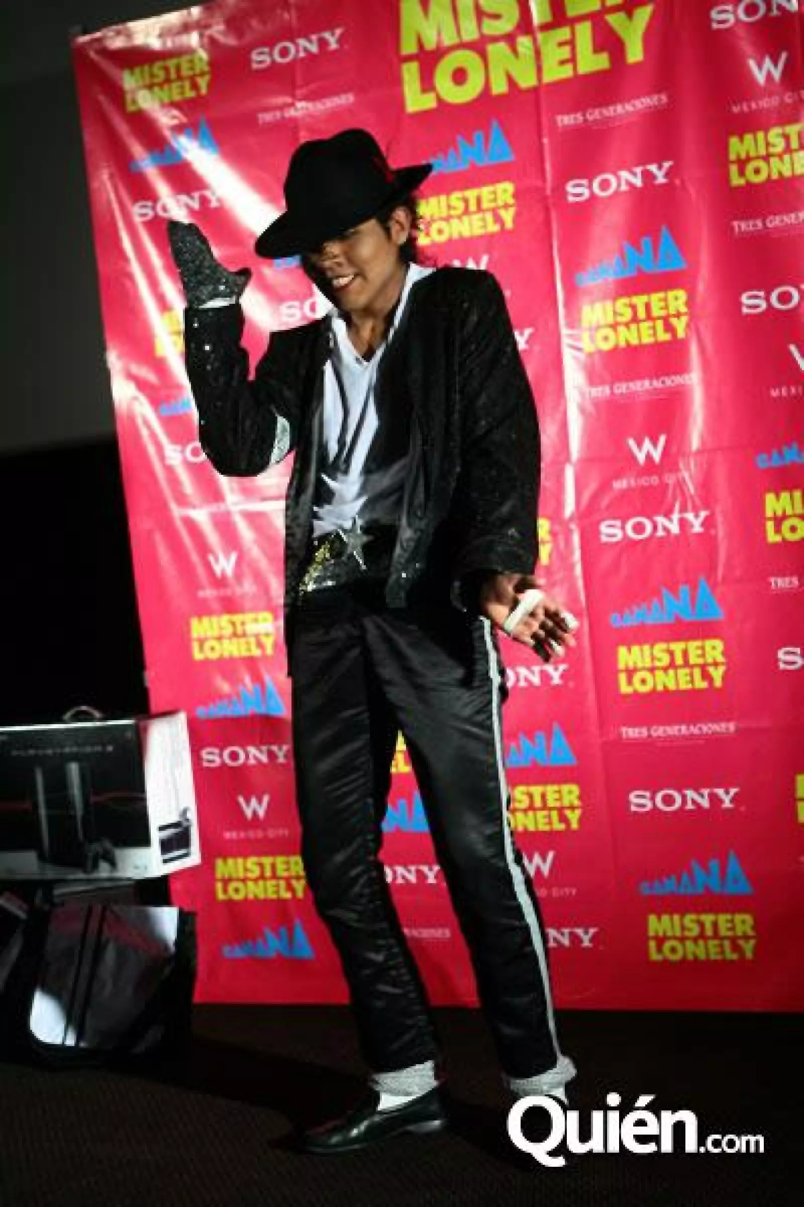 Premier Mister Lonely Diego Luna