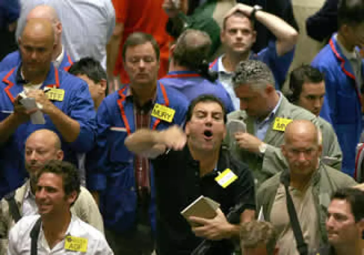 El mercado del crudo de NY reaccionó a la muerte de Bin Laden con una baja en los futuros de la mezcla. (Foto: AP)
