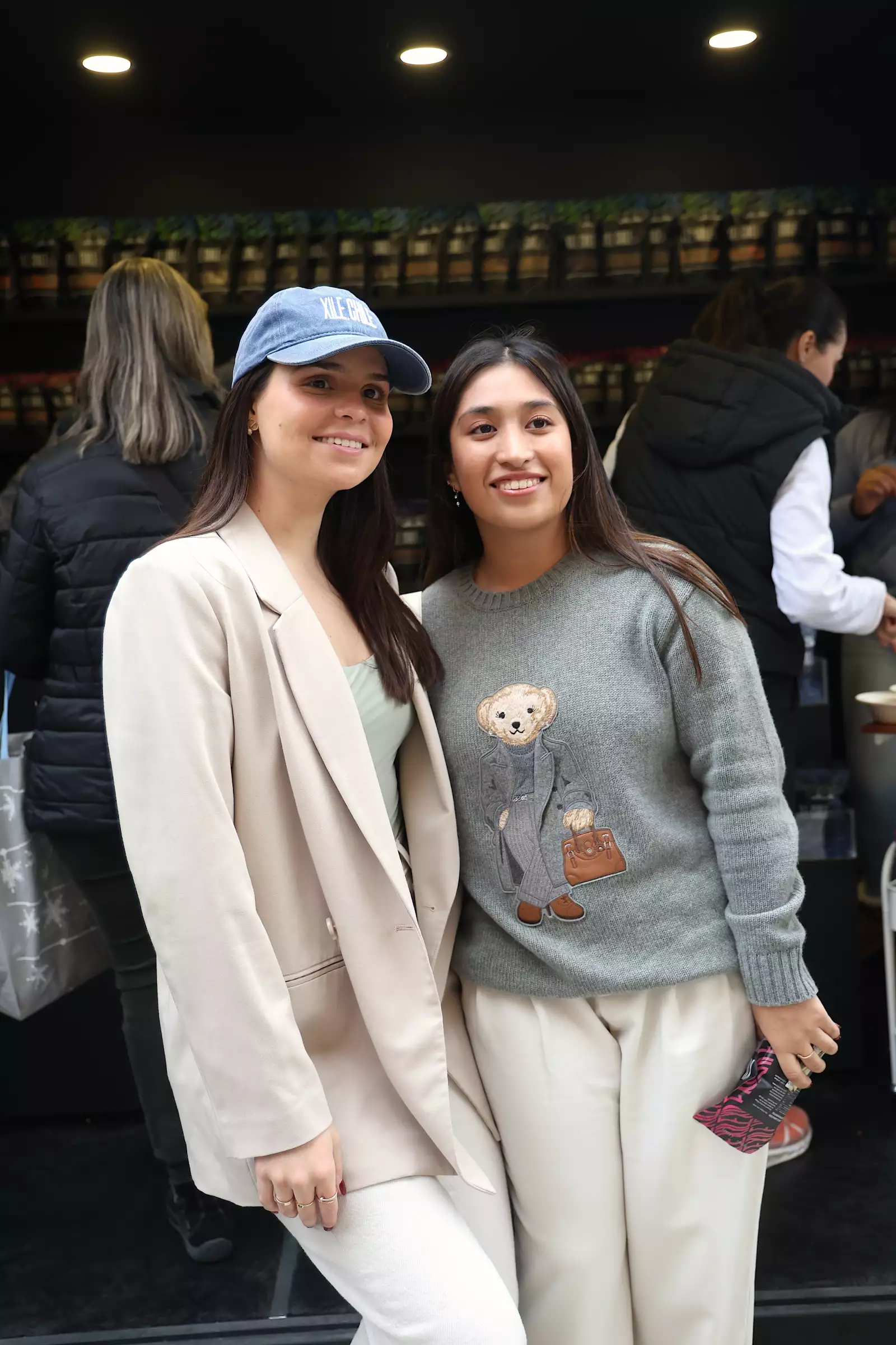 Valeria Quintana y Adriana López Cortes 