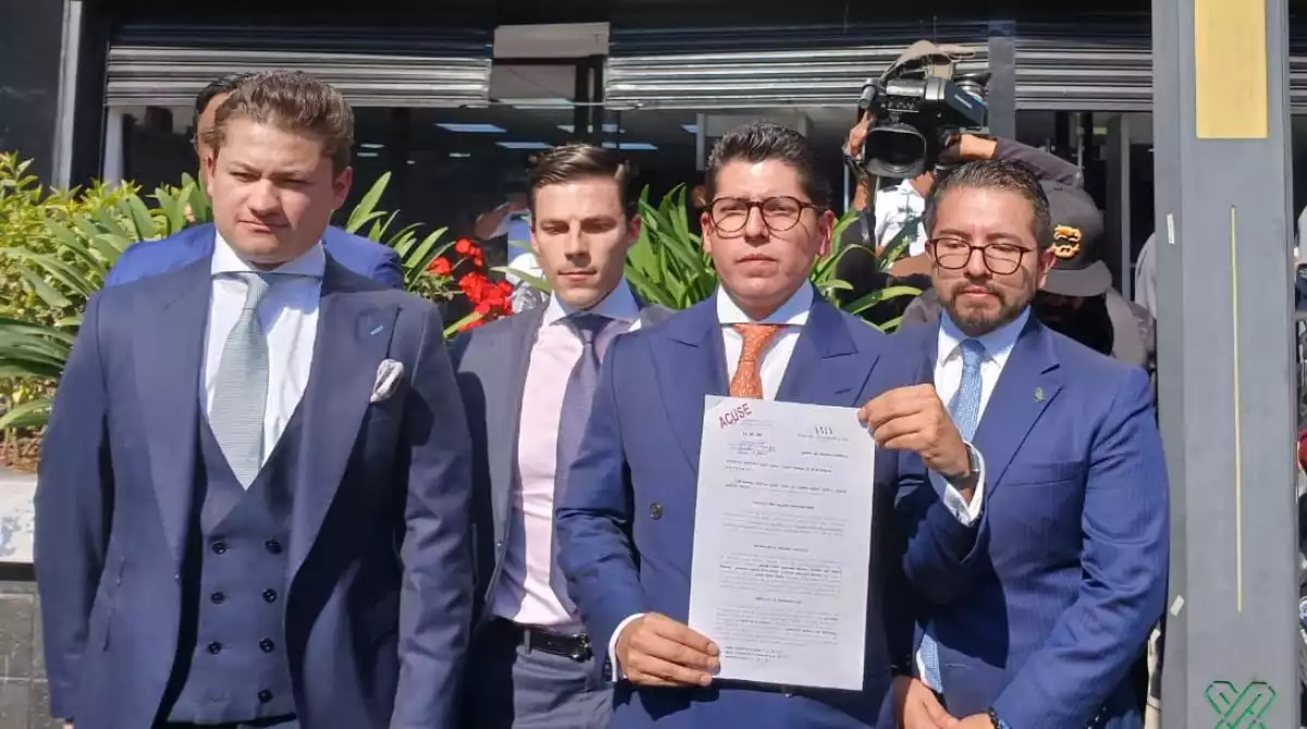 Víctima del descarrilamiento del Tren Interoceánico denuncia a constructoras ante la FGR 