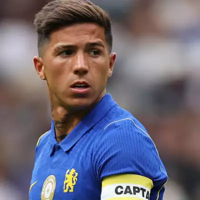enzo fernandez chelsea abucheos .png