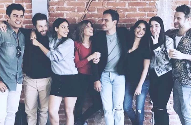 Enfermos de Amor.jpg