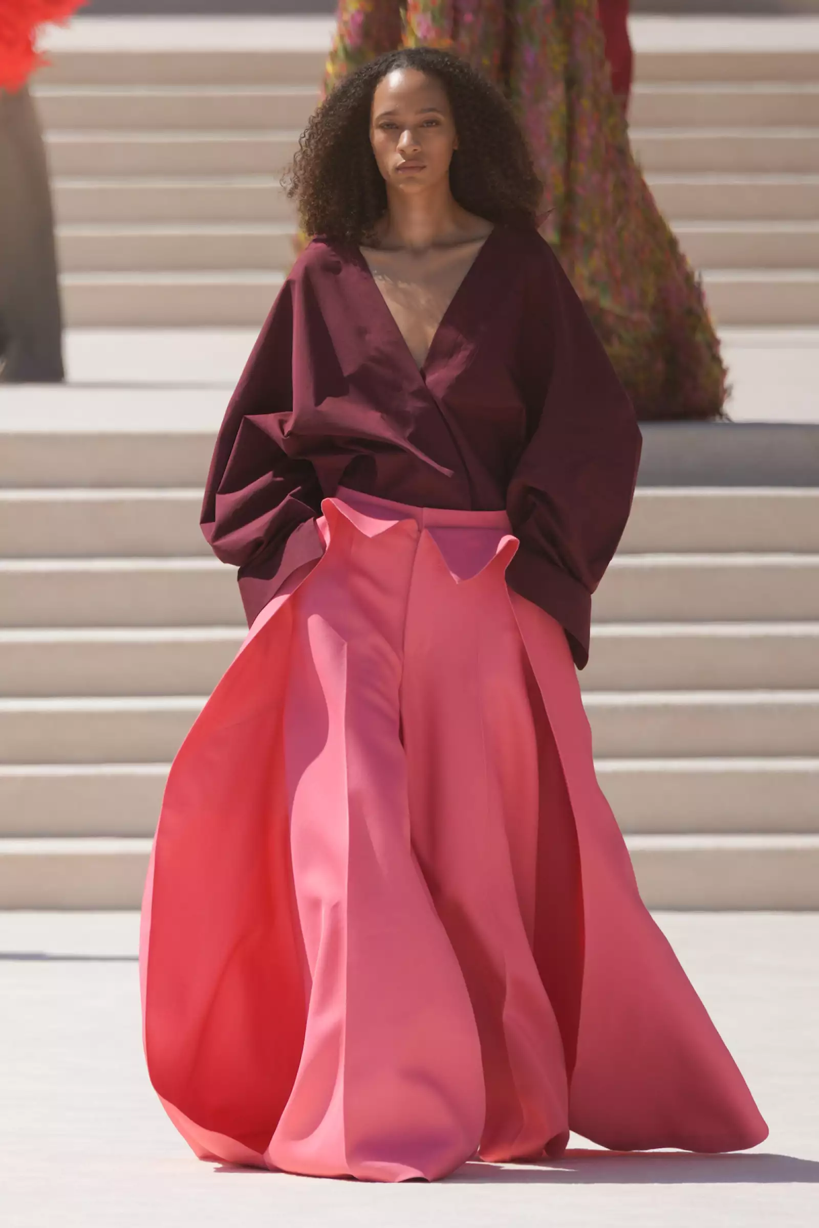 Balenciaga HC F26 007.jpg