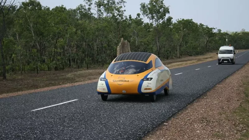 auto eléctrico energia renovable