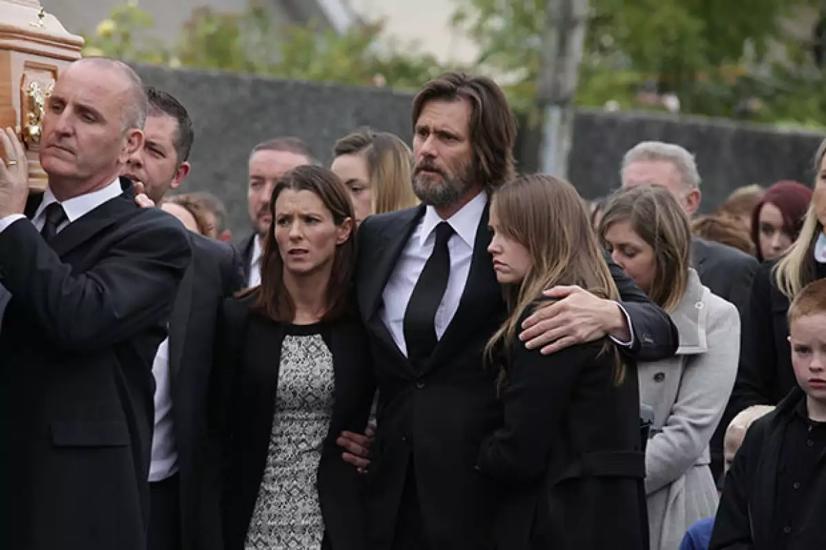 Jim Carrey siempre estuvo acompañado por la familia de Cathriona.