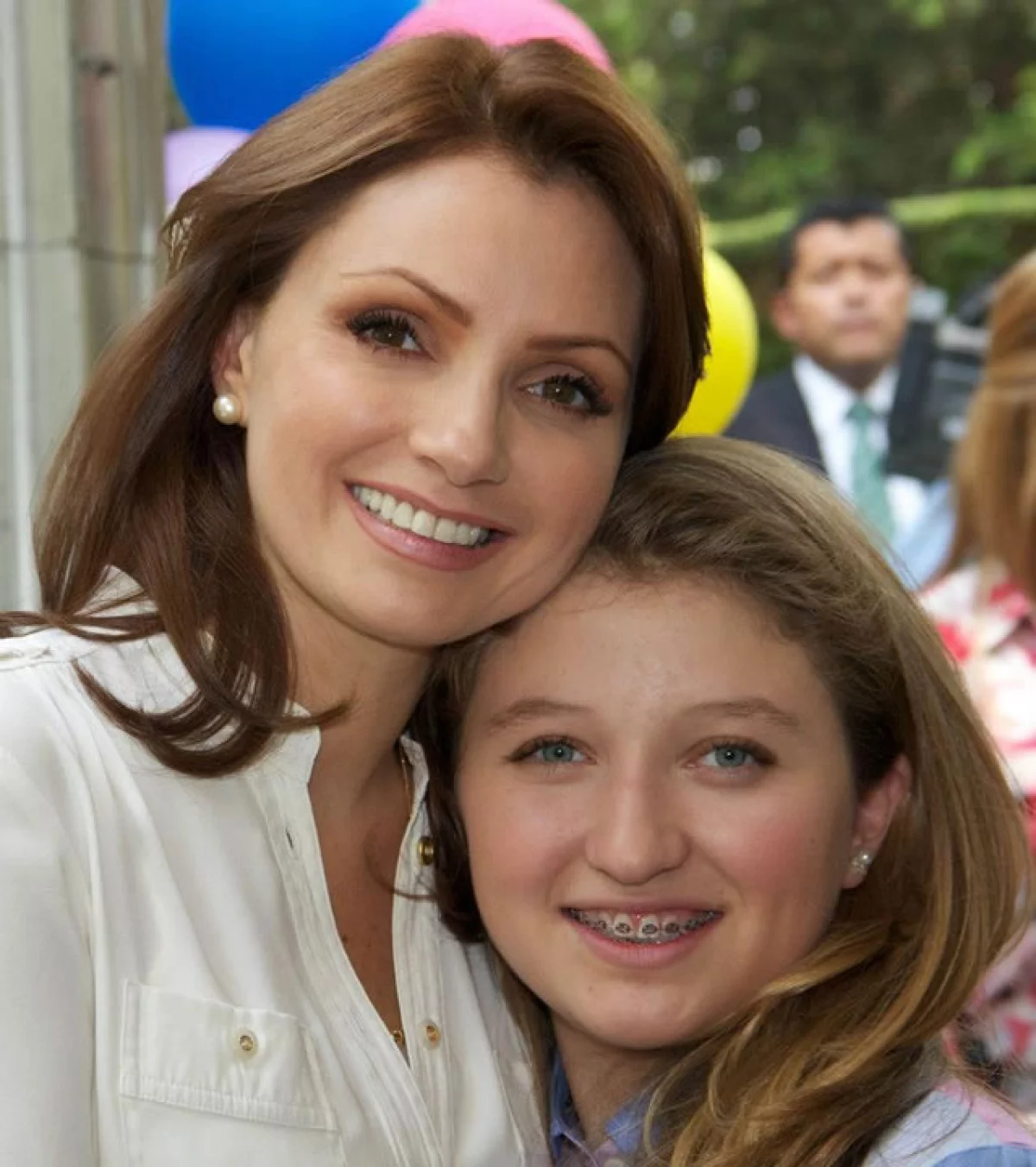 Madre e hija, Angélica y Fernanda.