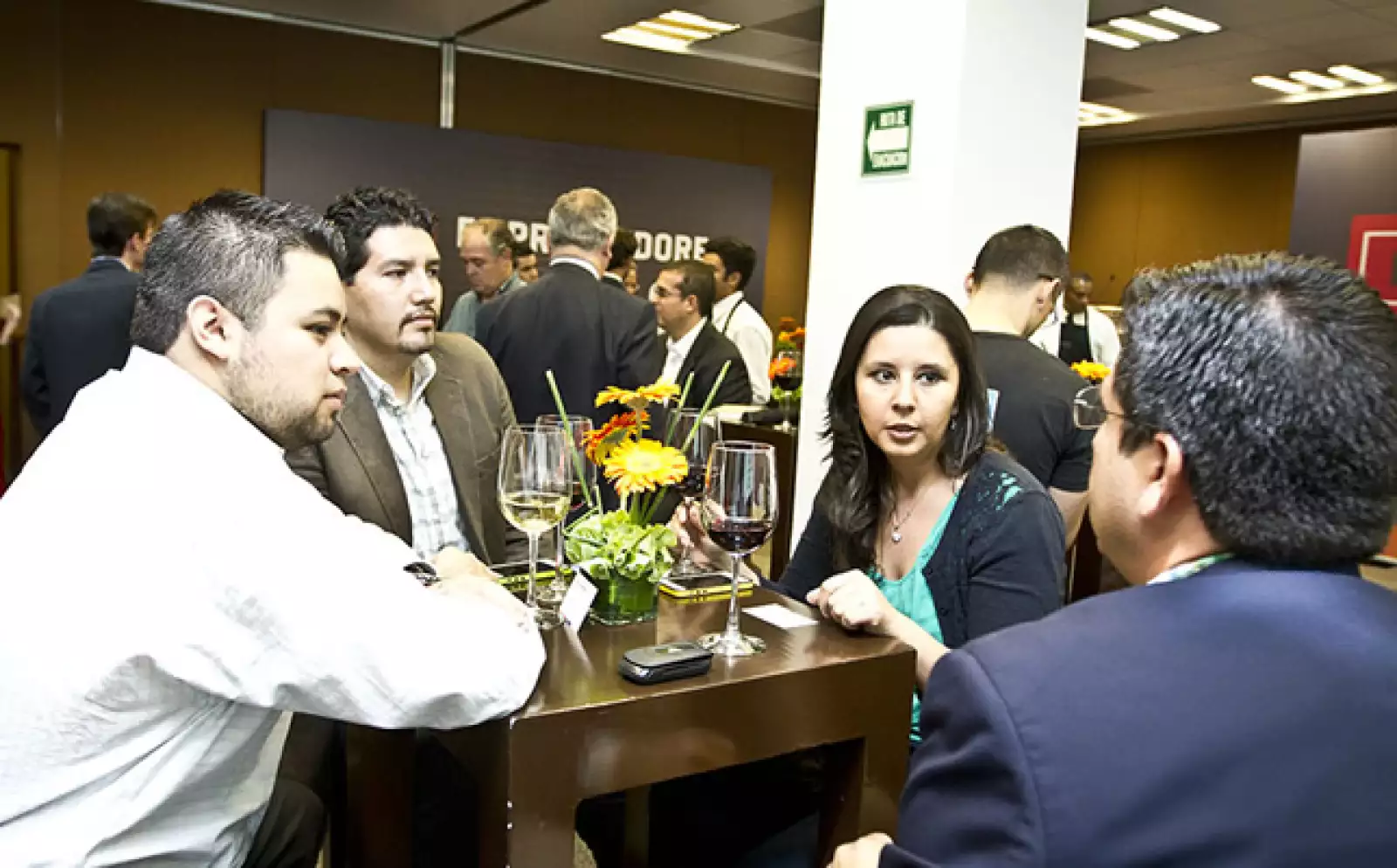 Los emprendedores que tomaron la mentoría tendrán acceso a una red de inversionistas potenciales con quienes podrán asociarse para acelerar el crecimiento de su empresa.