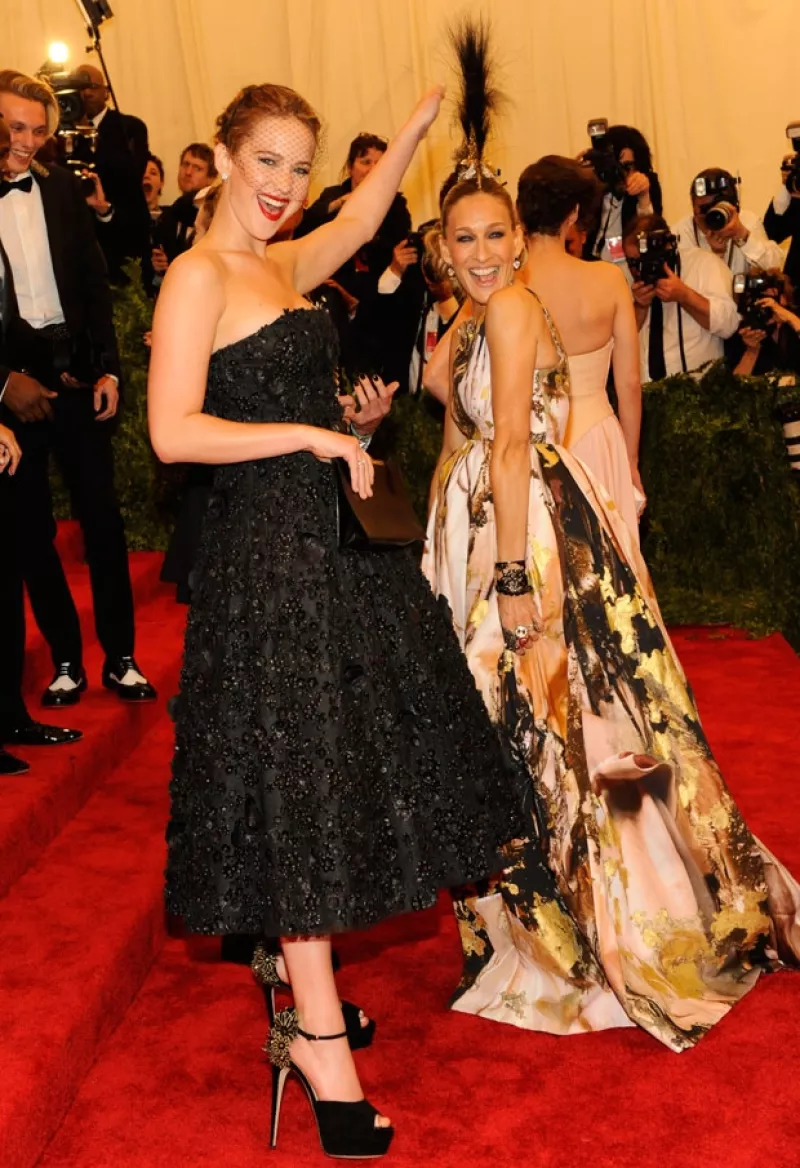 Este fin de semana son los premios del Sindicato de Actores, entrega en la que la actriz protagonizó uno de sus tantos osos de ese glamuroso 2013. Aquí los recordamos.